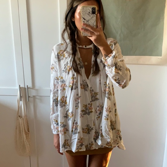 Tea Time Blouse // - Picture 5 of 7